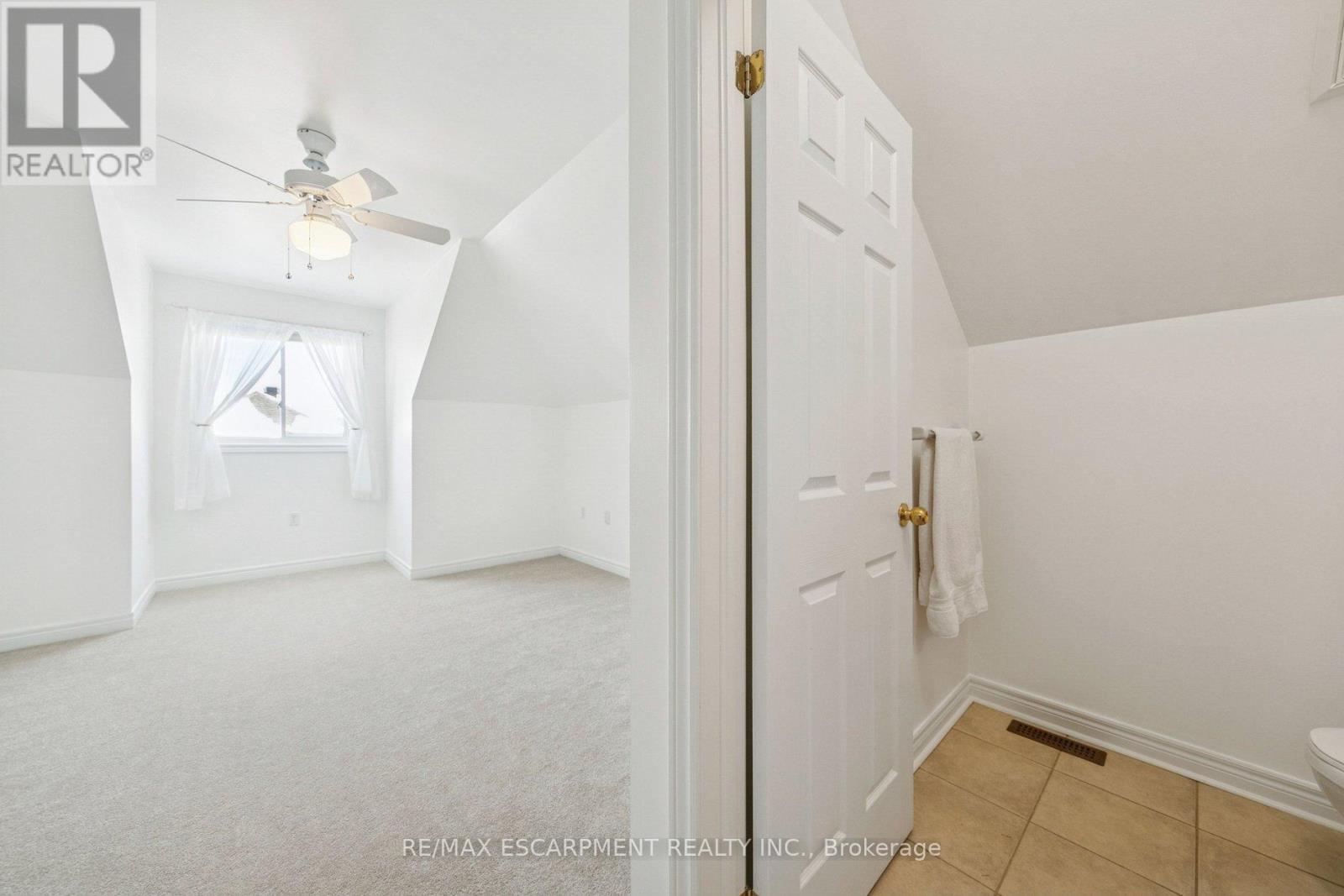 Loft Level - 245 Centennial Forest Drive, Milton, ON - Indoor Photo Showing Other Room