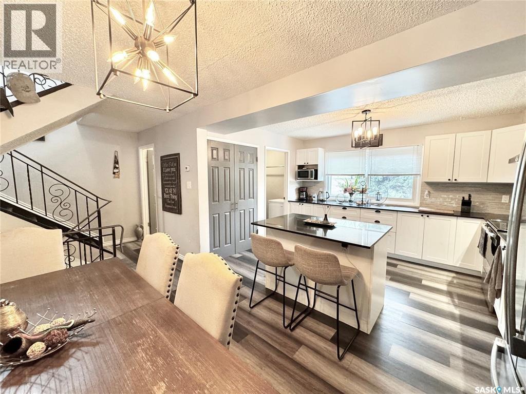 1908 3Rd Avenue E, Prince Albert, SK - Indoor