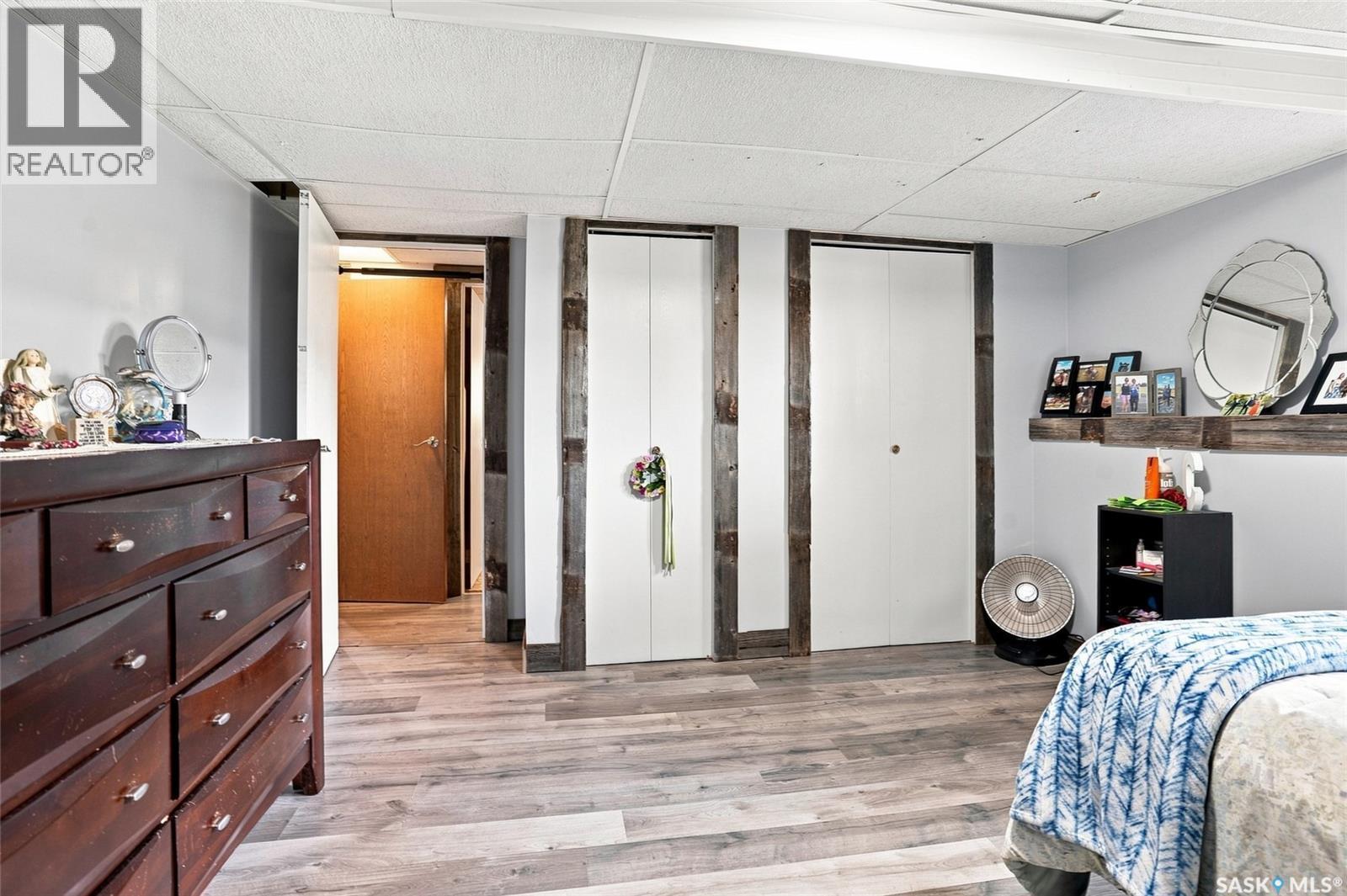 109 South Avenue E, Hafford, SK - Indoor