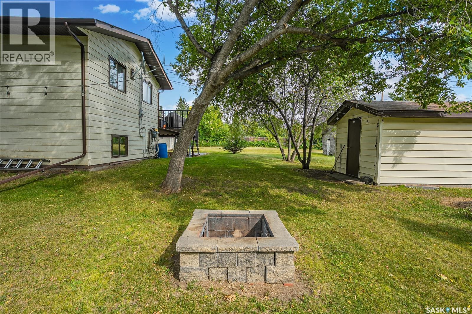 109 South Avenue E, Hafford, SK - Outdoor With Exterior