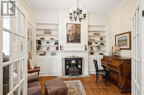 212 Queen Street E, Cambridge, ON - Indoor With Fireplace