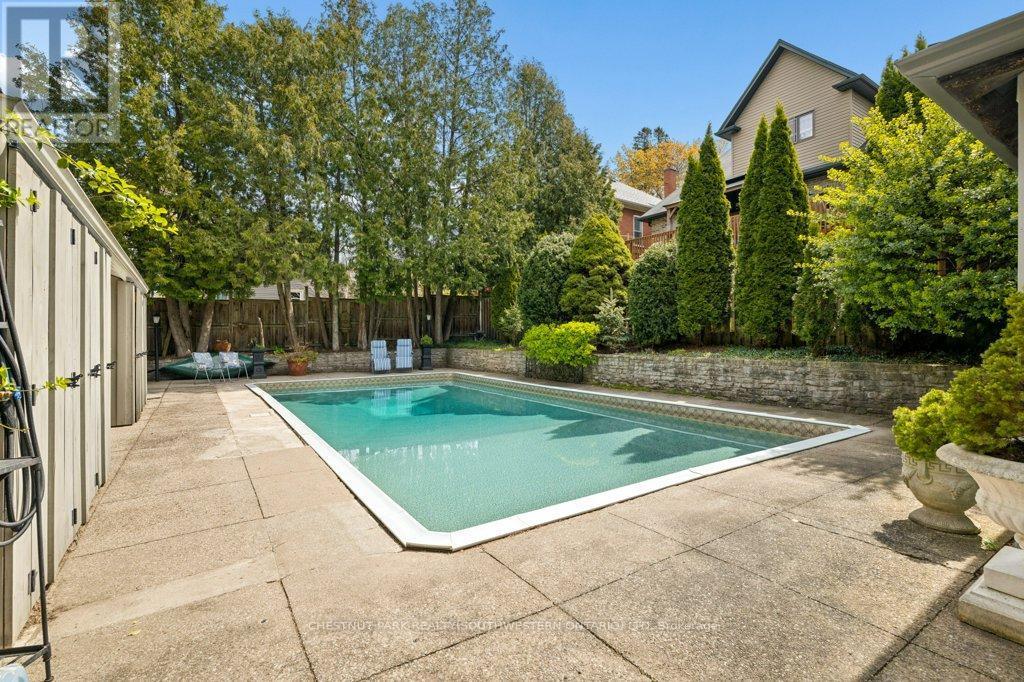 212 Queen Street E, Cambridge, ON - Outdoor With In Ground Pool