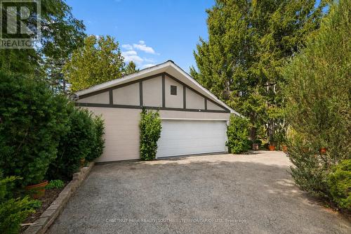 212 Queen Street E, Cambridge, ON - Outdoor