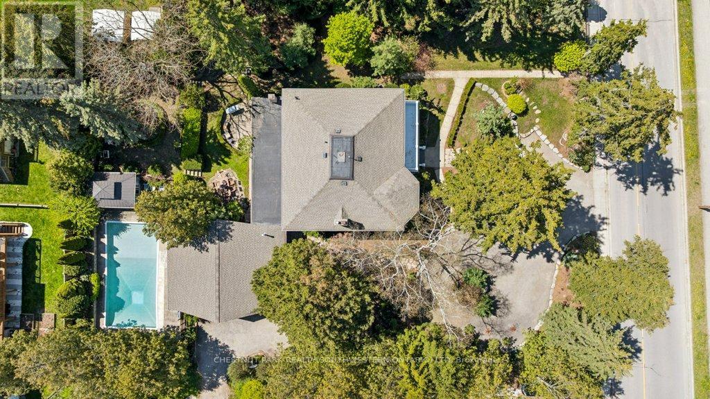 212 Queen Street E, Cambridge, ON - Outdoor With View