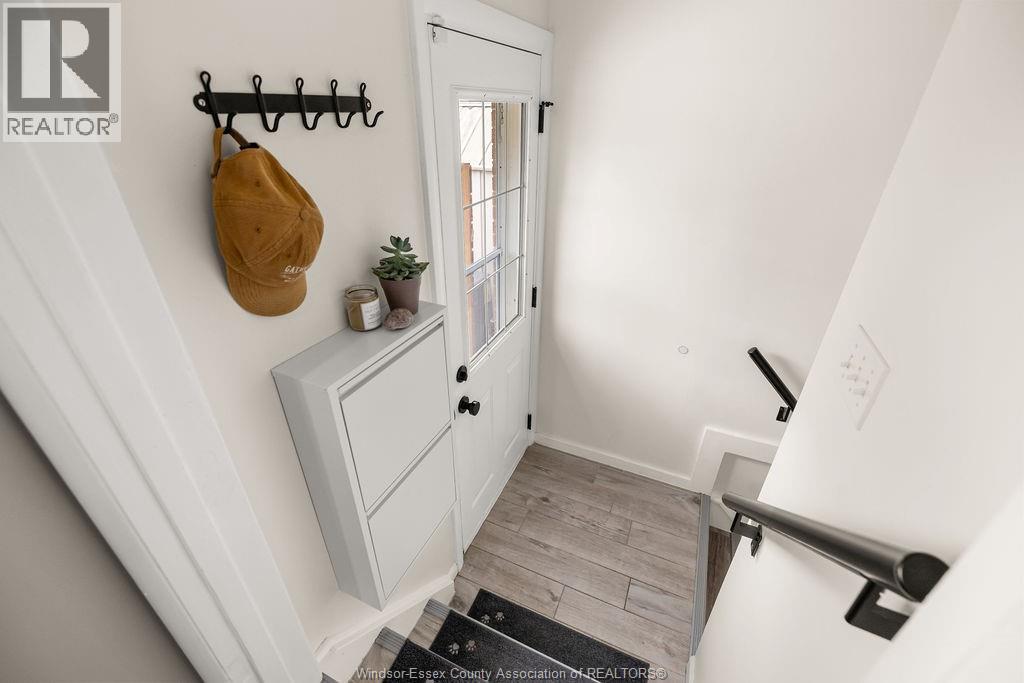 426 Bertha, Windsor, ON - Indoor Photo Showing Other Room