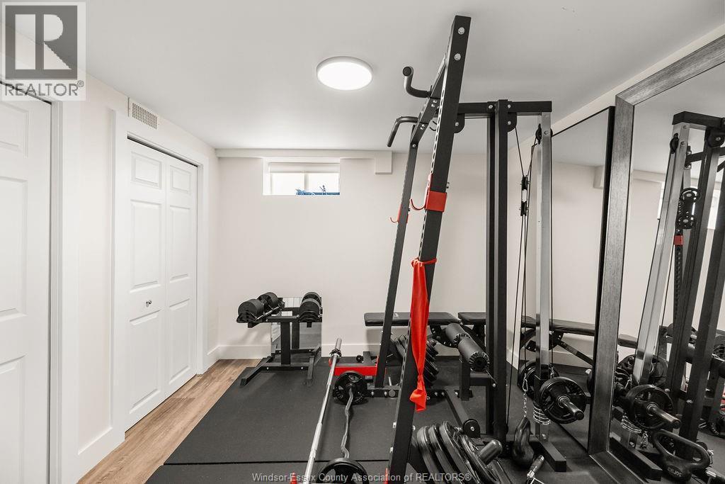 426 Bertha, Windsor, ON - Indoor Photo Showing Gym Room