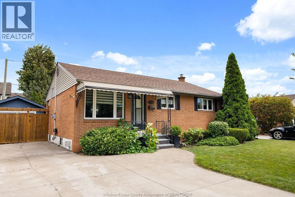 426 Bertha, Windsor, ON - Outdoor
