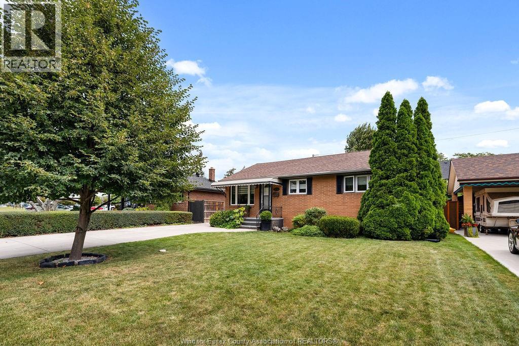 426 Bertha, Windsor, ON - Outdoor