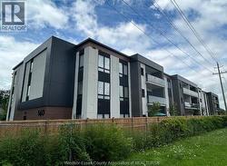 140 MAIN STREET East Unit# 209 Kingsville, ON N9Y 1A6