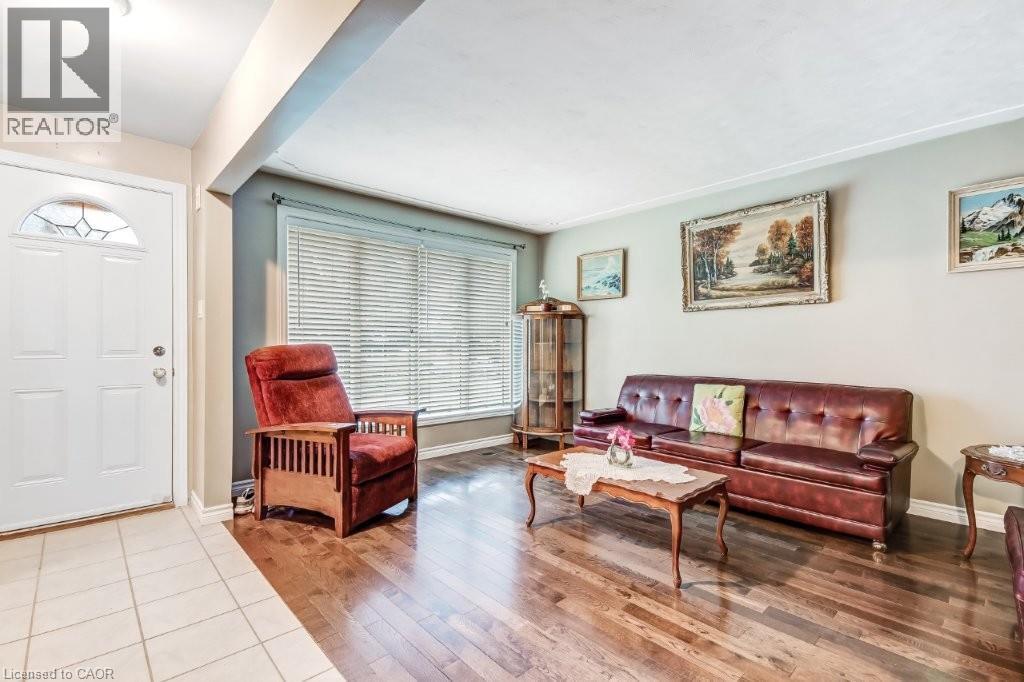 74 Scrimger Avenue, Cambridge, ON