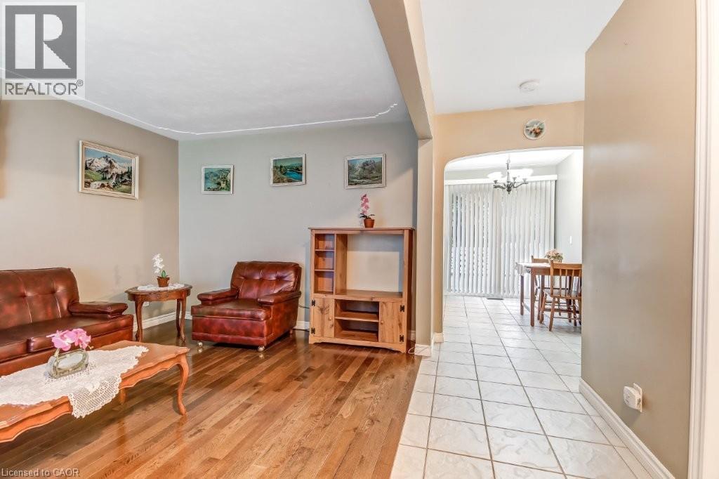 74 Scrimger Avenue, Cambridge, ON