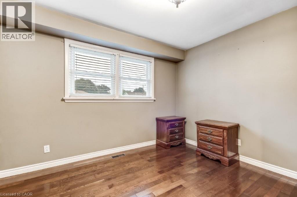 74 Scrimger Avenue, Cambridge, ON