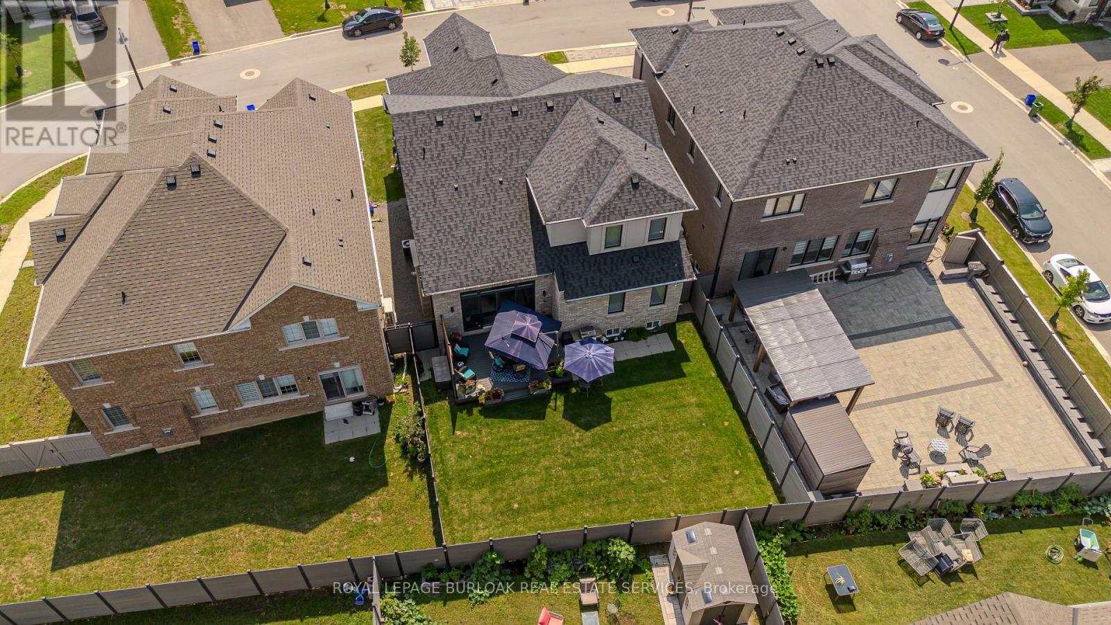 72 Pond View Gate, Hamilton, ON - Outdoor With View