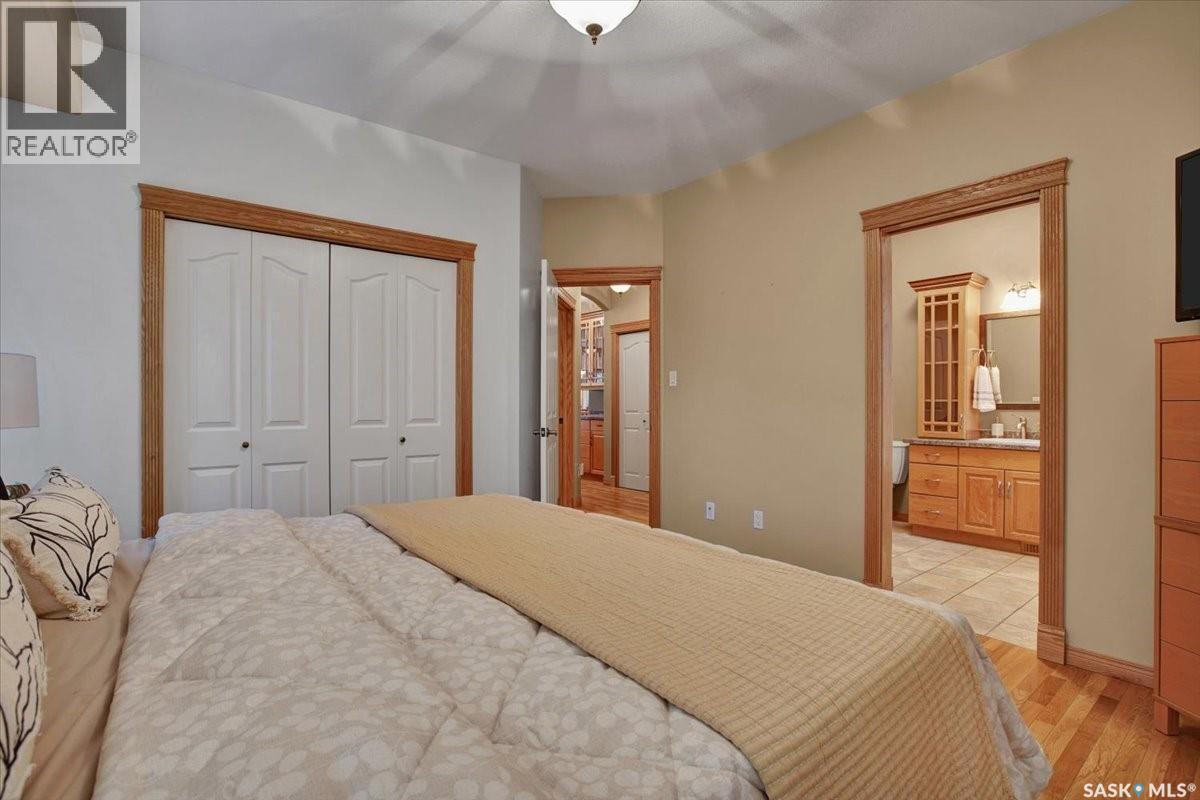 214 Burke Place, Warman, SK - Indoor Photo Showing Bedroom