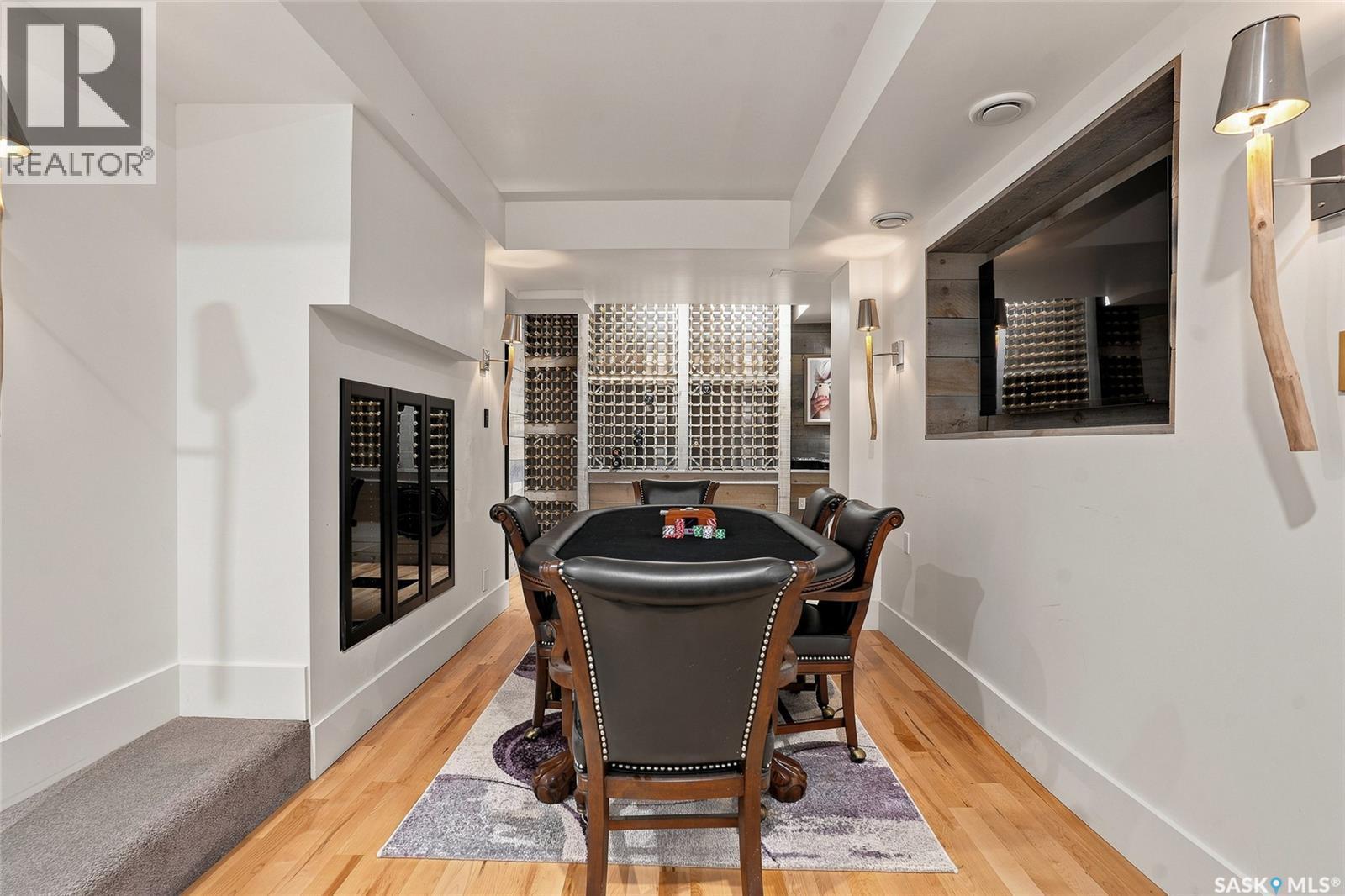 100 Poplar Crescent, Saskatoon, SK - Indoor