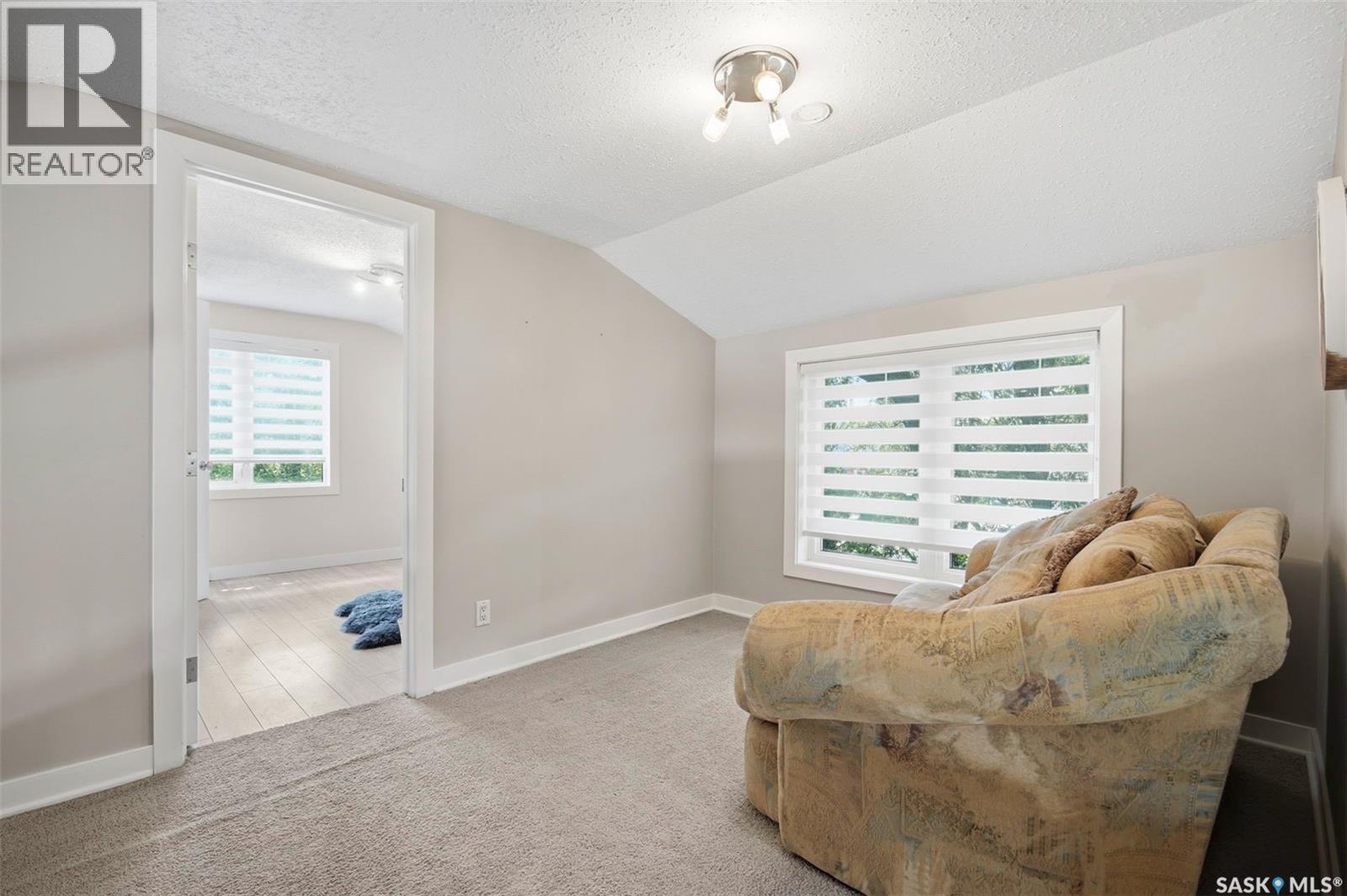 312 3Rd Street W, Warman, SK - Indoor
