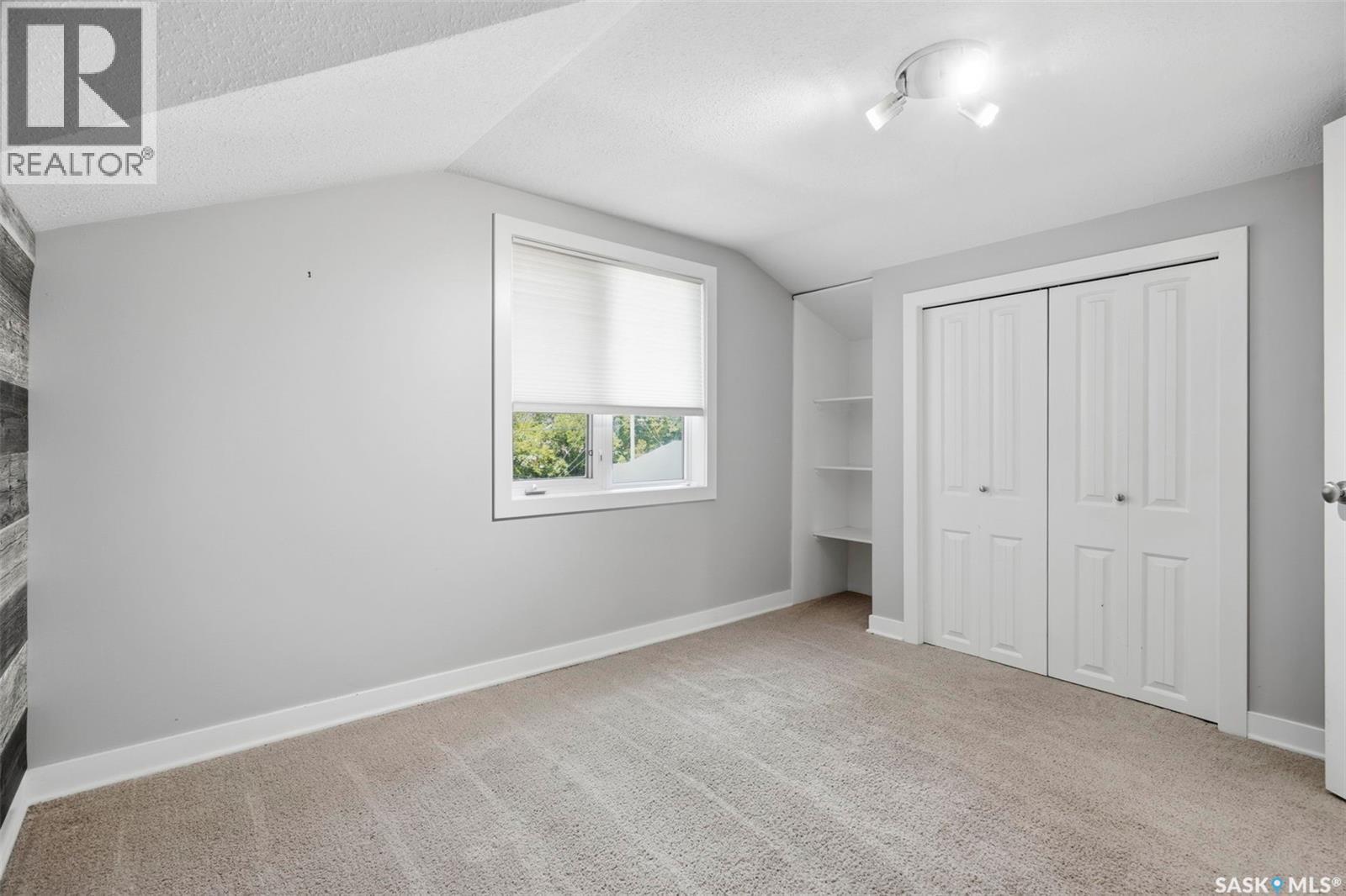 312 3Rd Street W, Warman, SK - Indoor