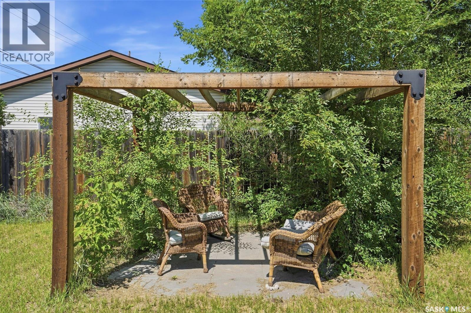 312 3Rd Street W, Warman, SK - Outdoor