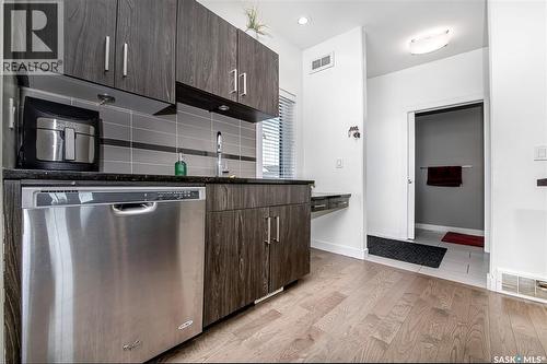 547 Evergreen Boulevard, Saskatoon, SK - Indoor Photo Showing Kitchen