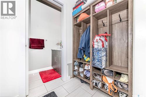 547 Evergreen Boulevard, Saskatoon, SK - Indoor