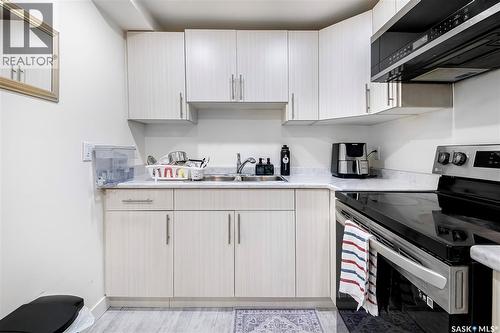 547 Evergreen Boulevard, Saskatoon, SK - Indoor Photo Showing Kitchen With Double Sink