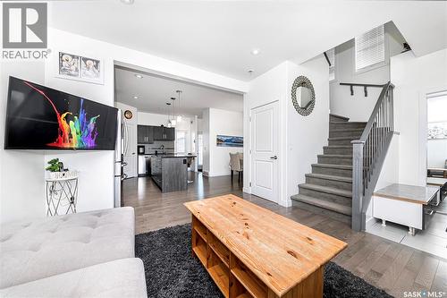 547 Evergreen Boulevard, Saskatoon, SK - Indoor Photo Showing Living Room