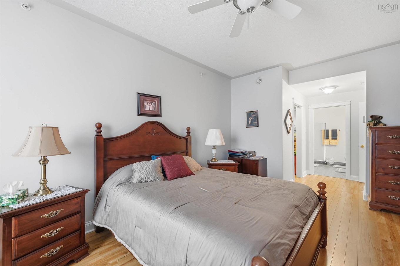 410 202 Walter Havil Drive, Halifax, NS - Indoor Photo Showing Bedroom