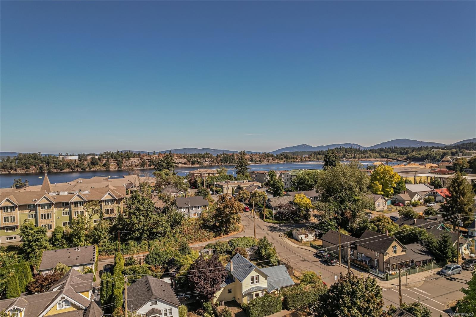 9899 Maple St, Chemainus, BC
