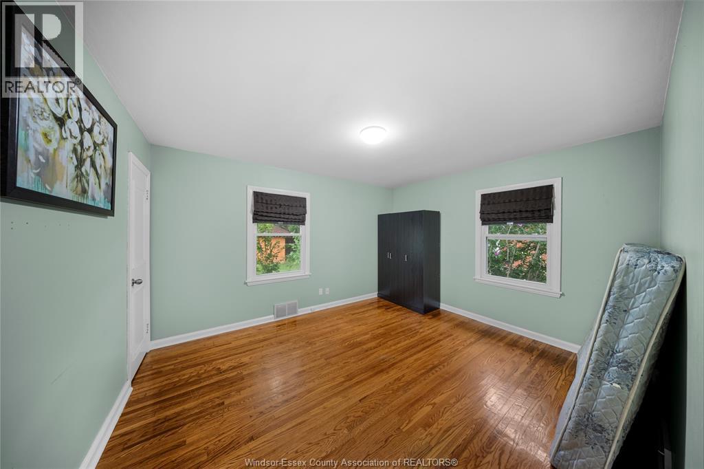 3130 Academy Drive, Windsor, ON - Indoor Photo Showing Other Room
