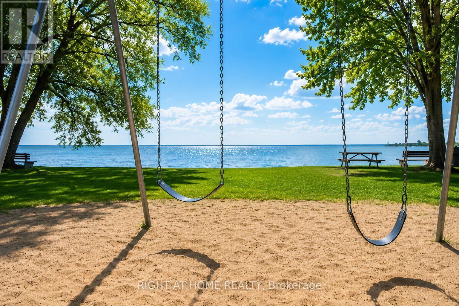 53 Poplar Crescent, Ramara, ON
