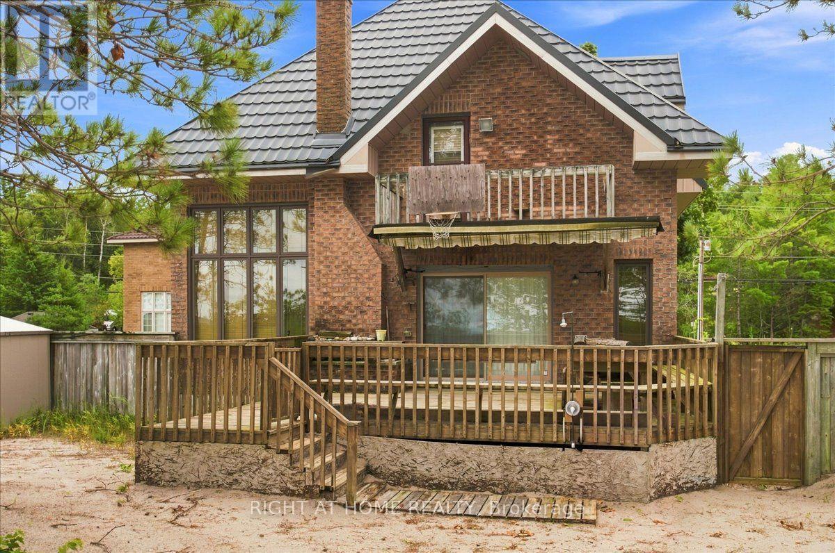 12 James Street, Tiny, ON - Outdoor