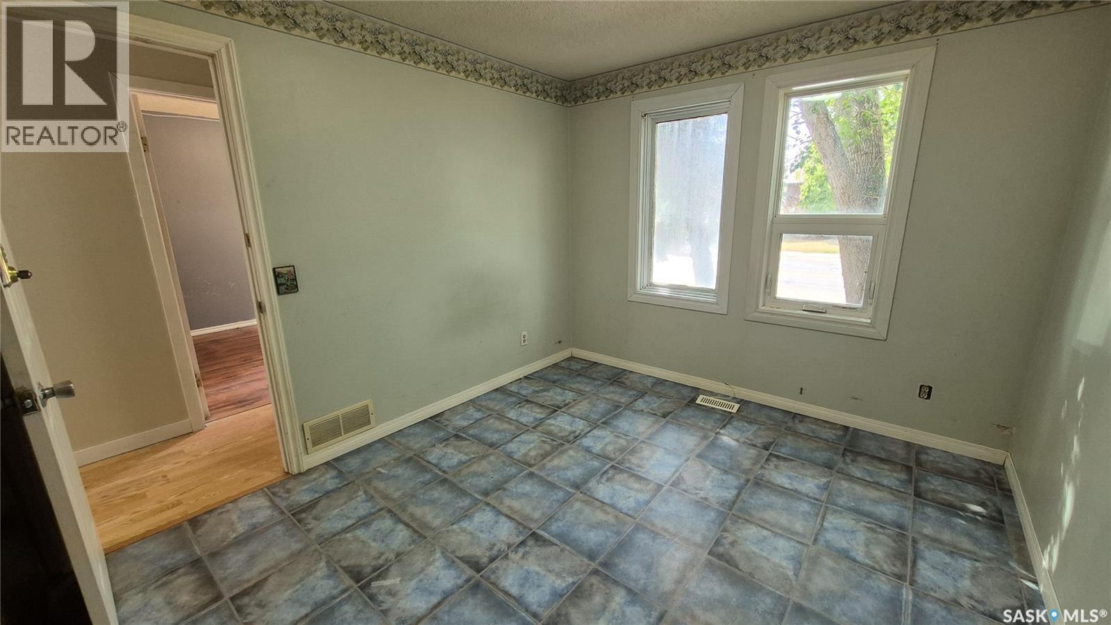 1715 Fleet Street, Regina, SK - Indoor Photo Showing Other Room
