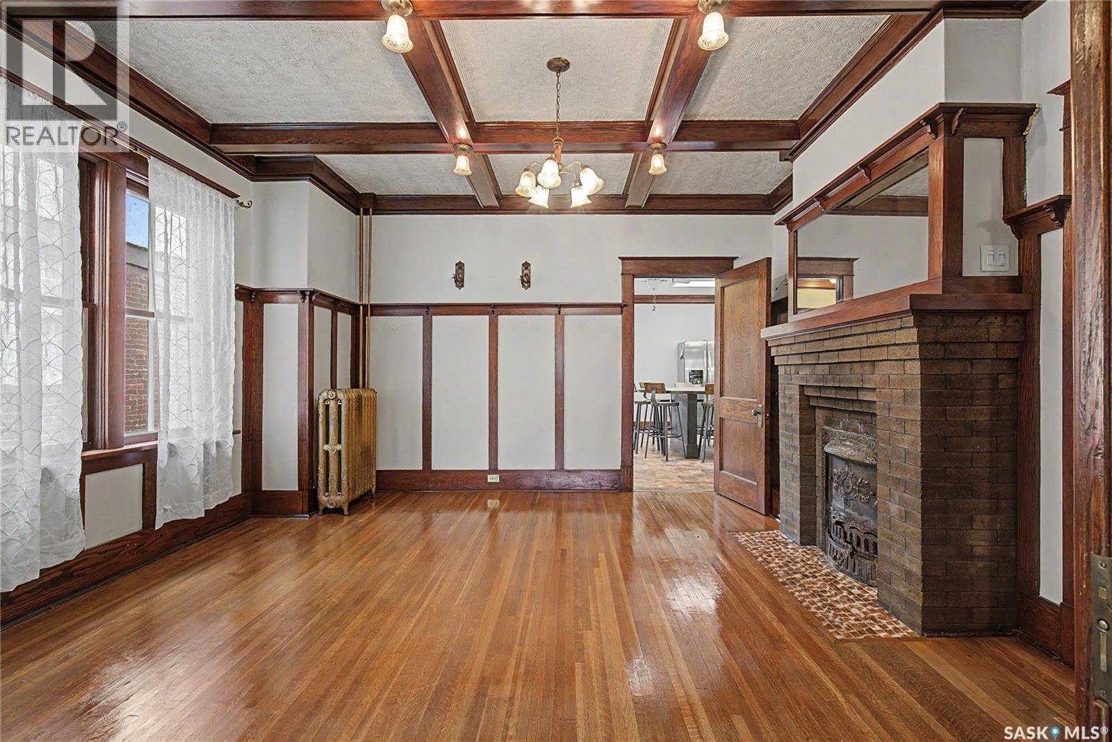 1037 Chestnut Avenue, Moose Jaw, SK - Indoor With Fireplace