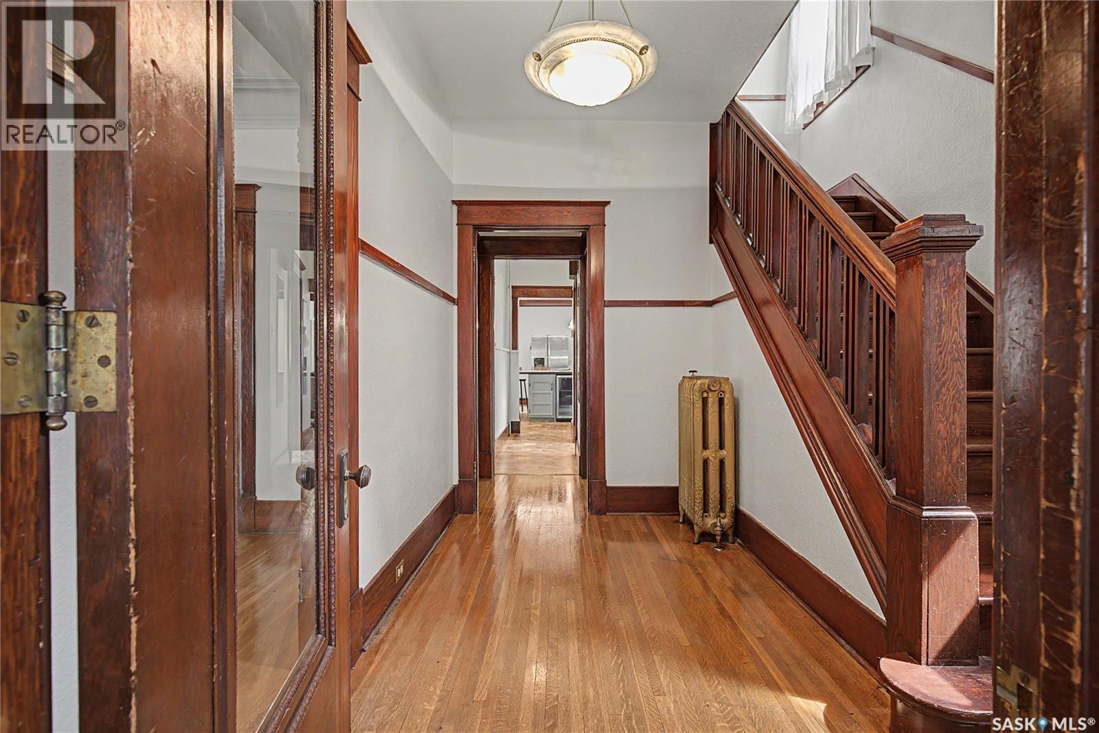 1037 Chestnut Avenue, Moose Jaw, SK - Indoor Photo Showing Other Room