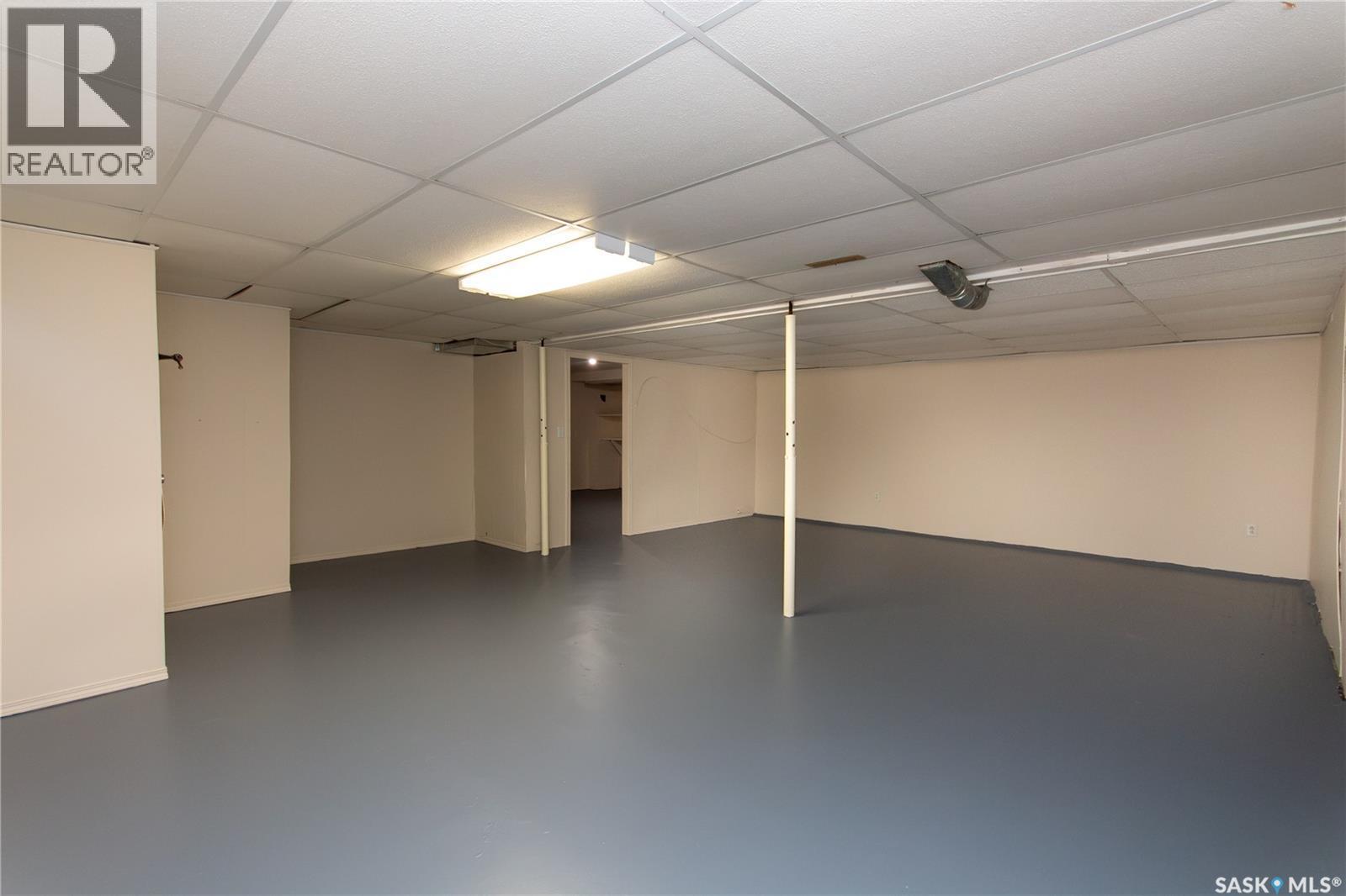 141 19Th Street, Battleford, SK - Indoor Photo Showing Basement