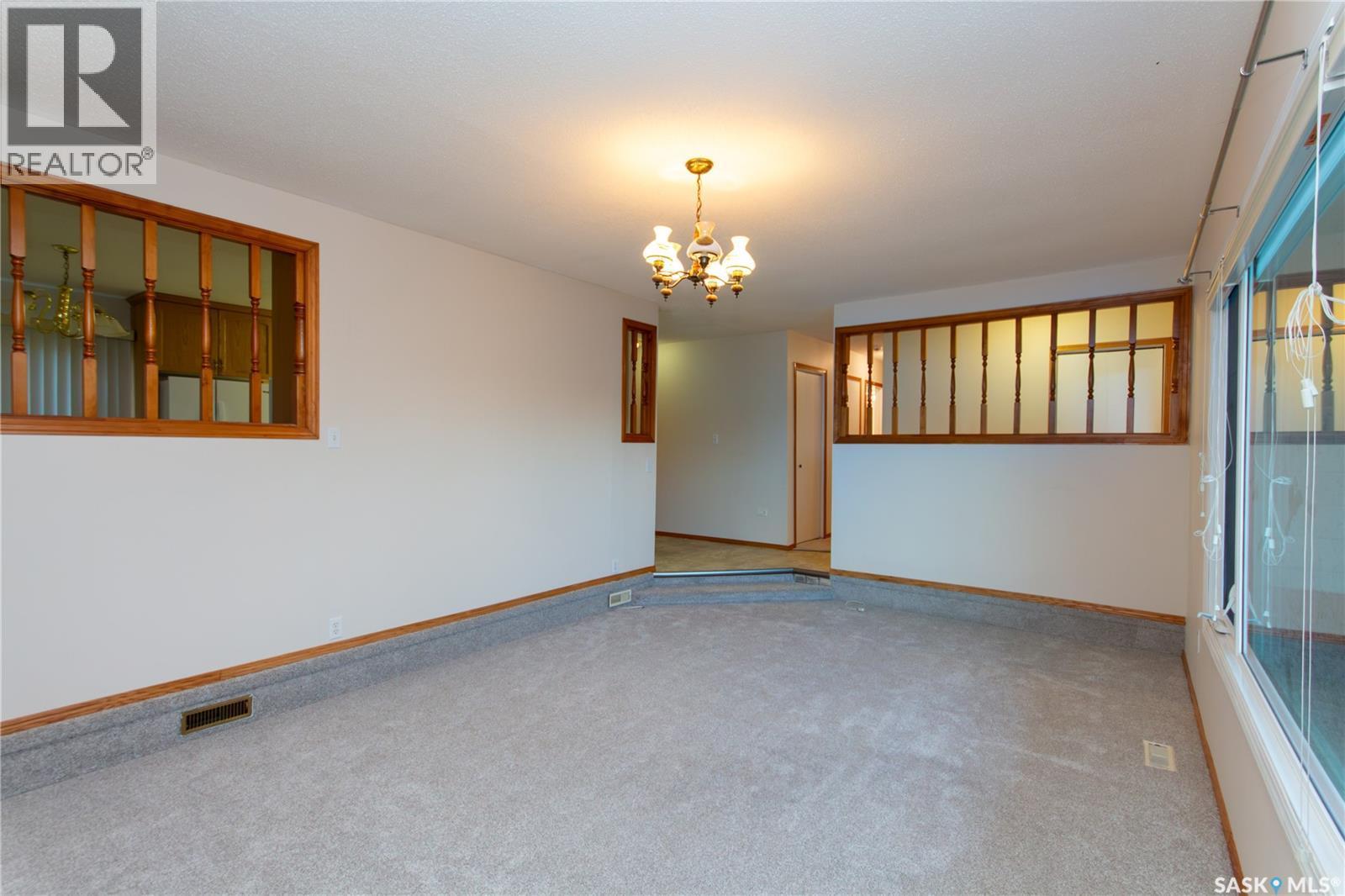141 19Th Street, Battleford, SK - Indoor Photo Showing Other Room