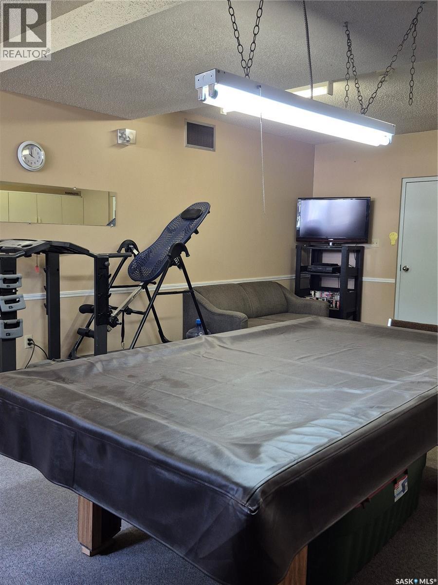 102 3220 33Rd Street W, Saskatoon, SK - Indoor