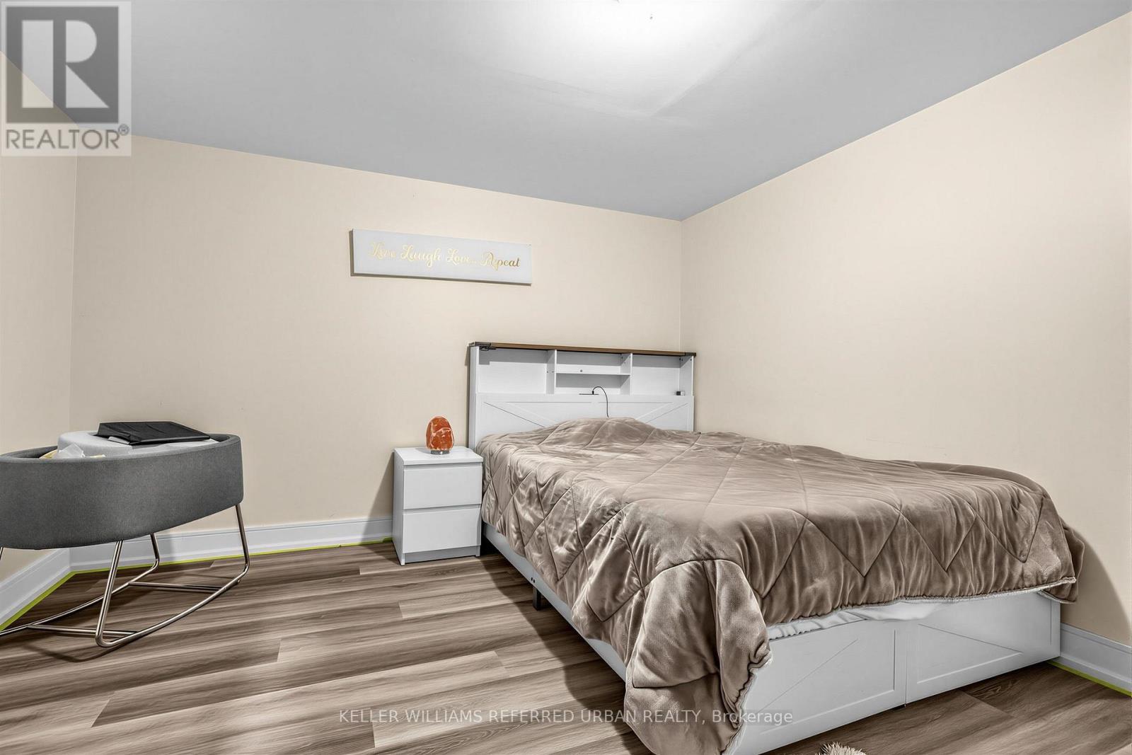 7 Chipstead Road, Toronto, ON - Indoor Photo Showing Bedroom