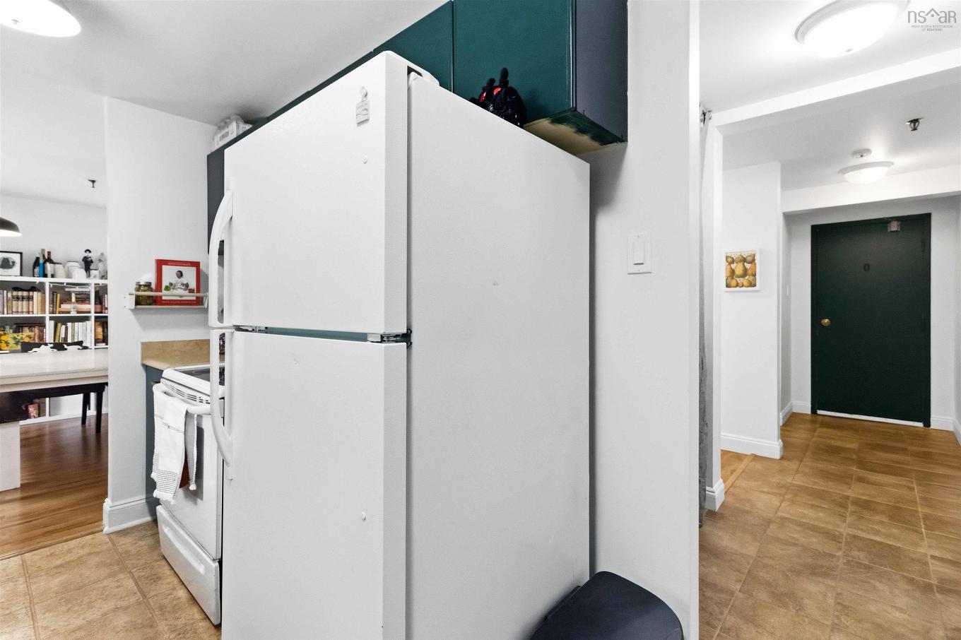 1 5444 Victoria Road, Halifax, NS - Indoor