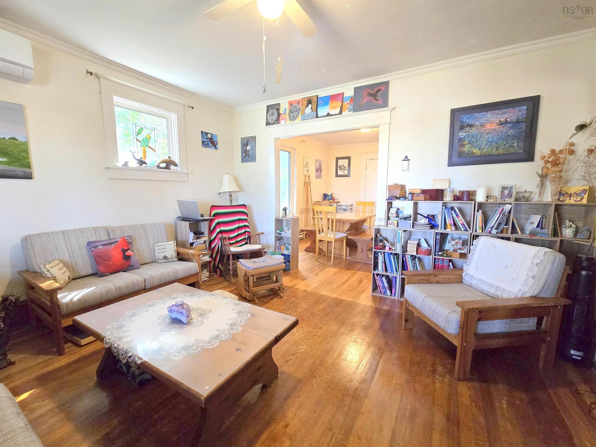 35 Maple Street, Springhill, NS