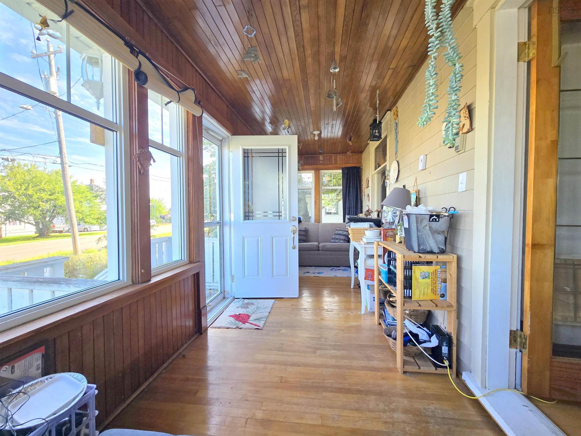 35 Maple Street, Springhill, NS
