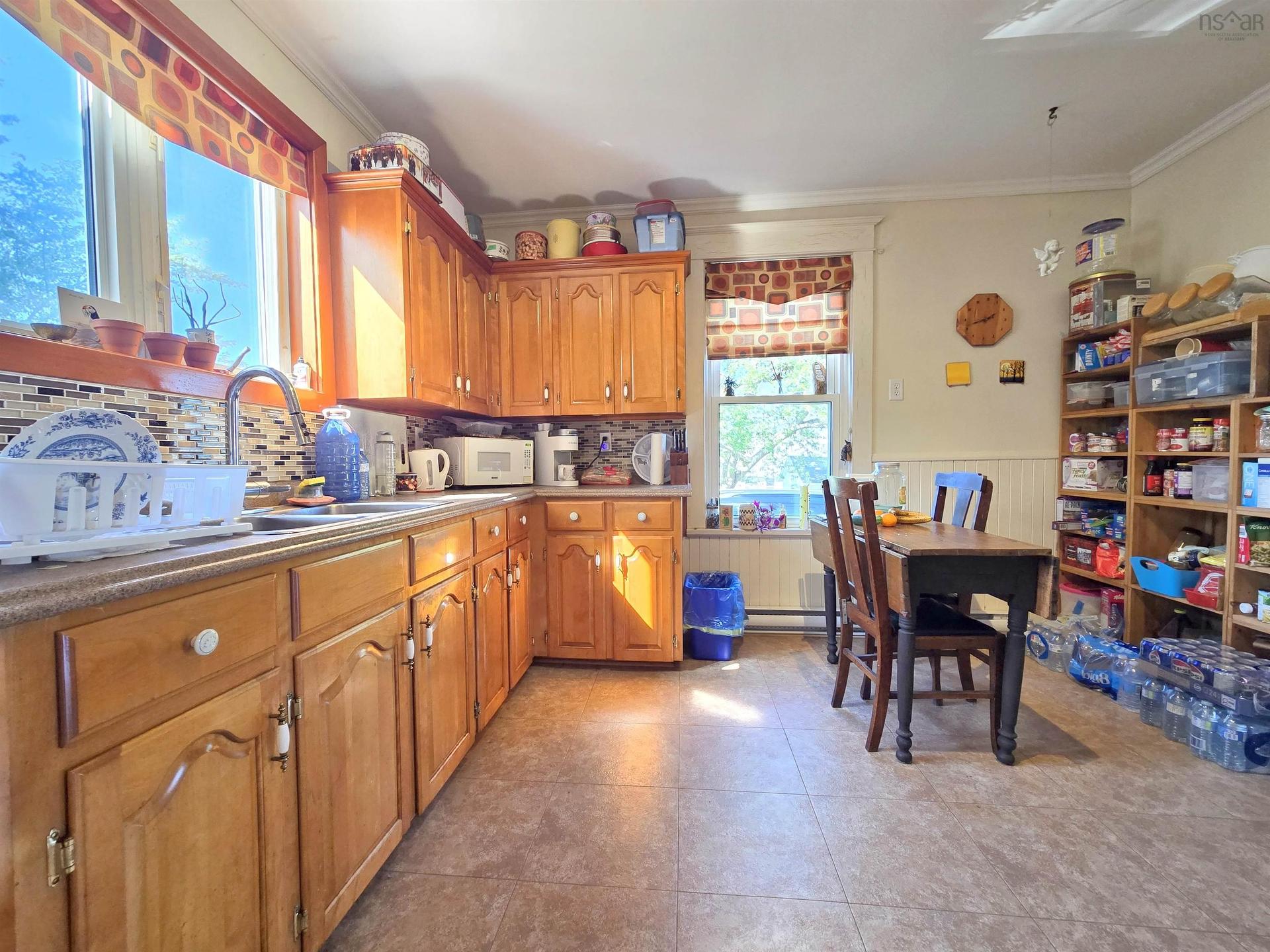 35 Maple Street, Springhill, NS