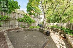 Private Gardens for Residents - 