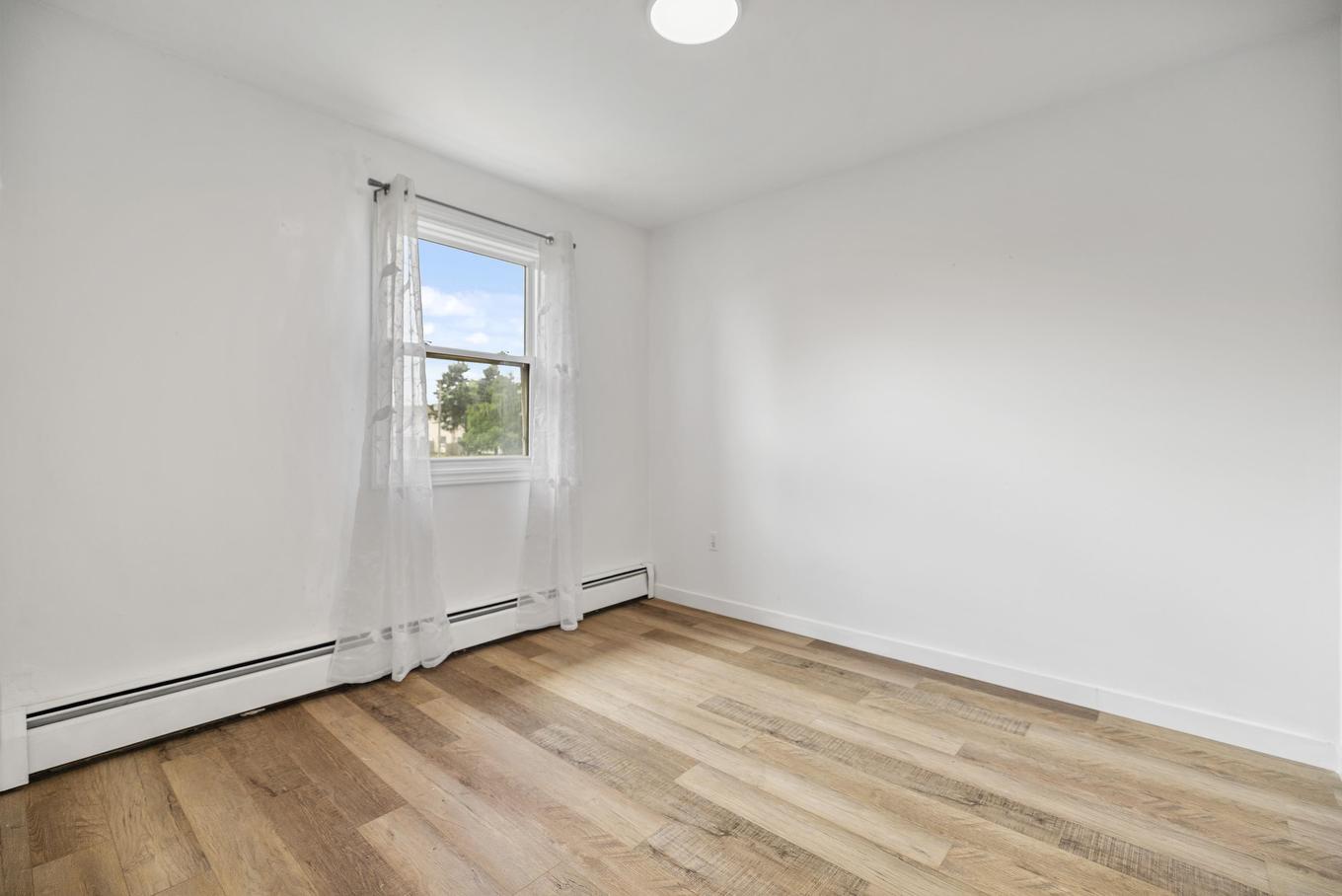 50 Andrews Court, Charlottetown, PE - Indoor Photo Showing Other Room