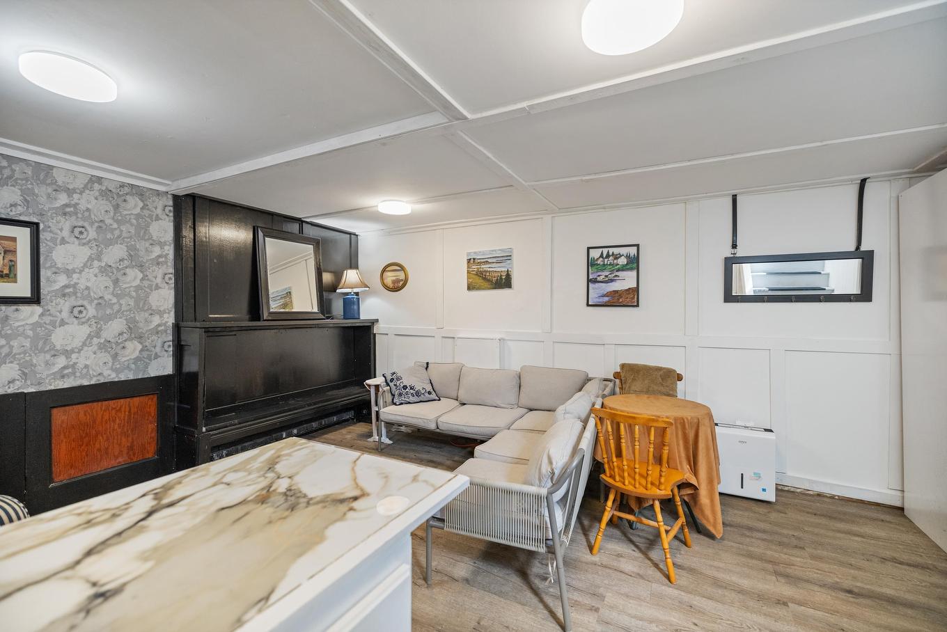 50 Andrews Court, Charlottetown, PE - Indoor