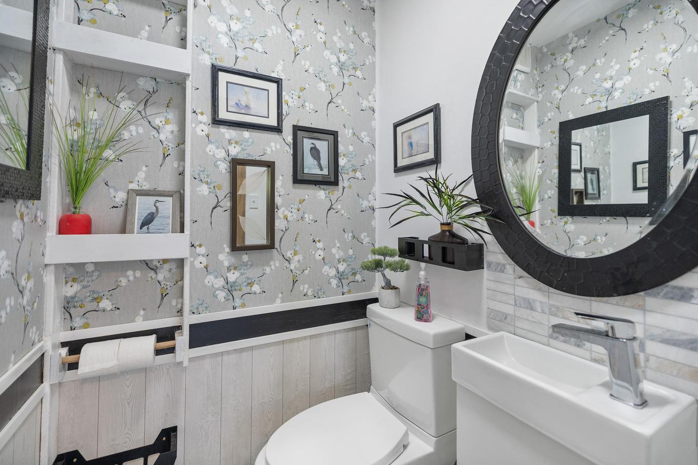 50 Andrews Court, Charlottetown, PE - Indoor Photo Showing Bathroom