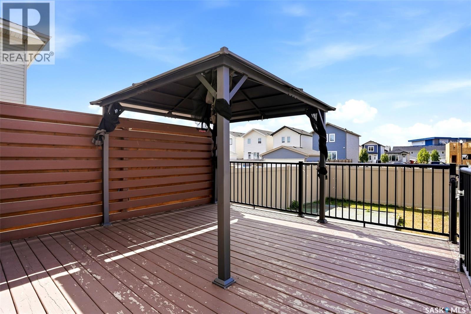 1760 Mustard Street, Regina, SK - Outdoor With Exterior