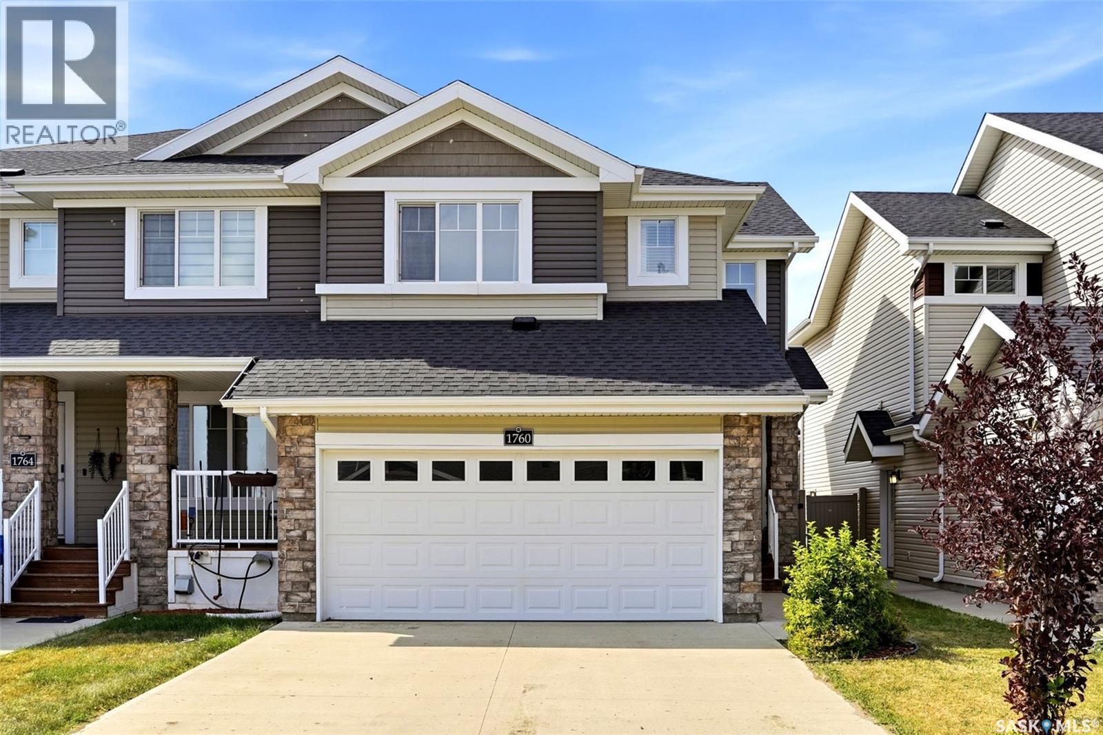 1760 Mustard Street, Regina, SK - Outdoor With Facade