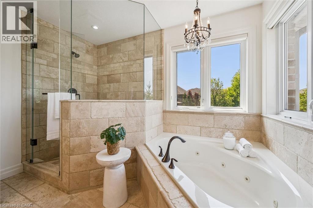 828 Copper Ridge Drive, Waterloo, ON - Indoor Photo Showing Bathroom