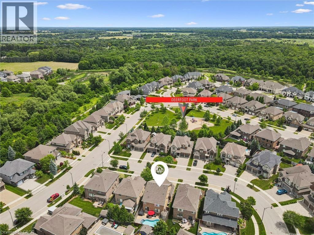 DeerFoot Community Park across the street - 828 Copper Ridge Drive, Waterloo, ON - Outdoor With View